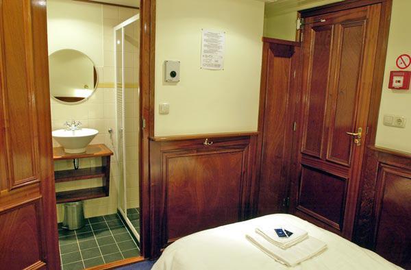 Boat Barkentijn Marjorie Hotel Антверпен Екстериор снимка